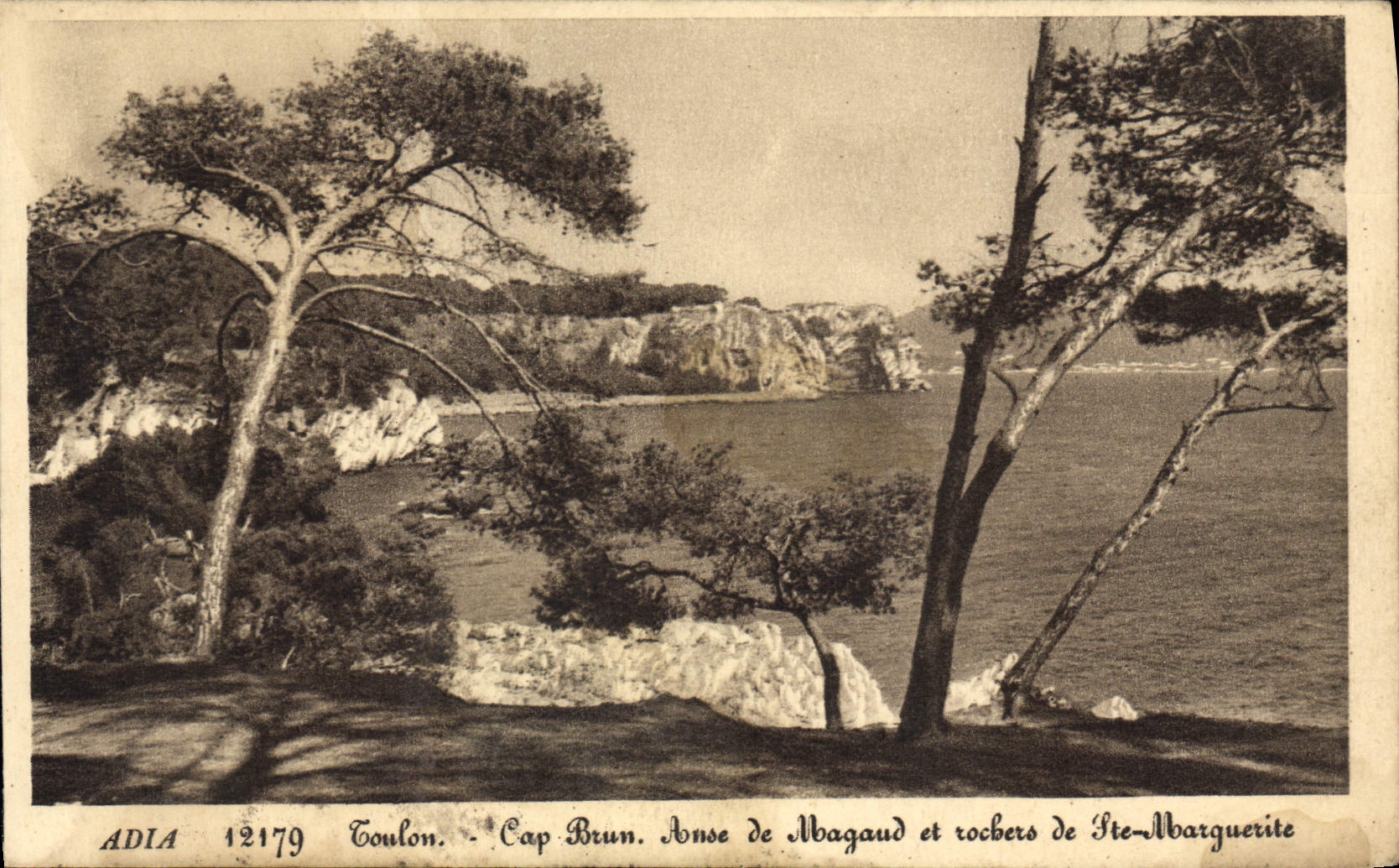 Toulon - Cap Brun, Anse de Magaud e rocce di Ste-Marguerite — ADIA 12179