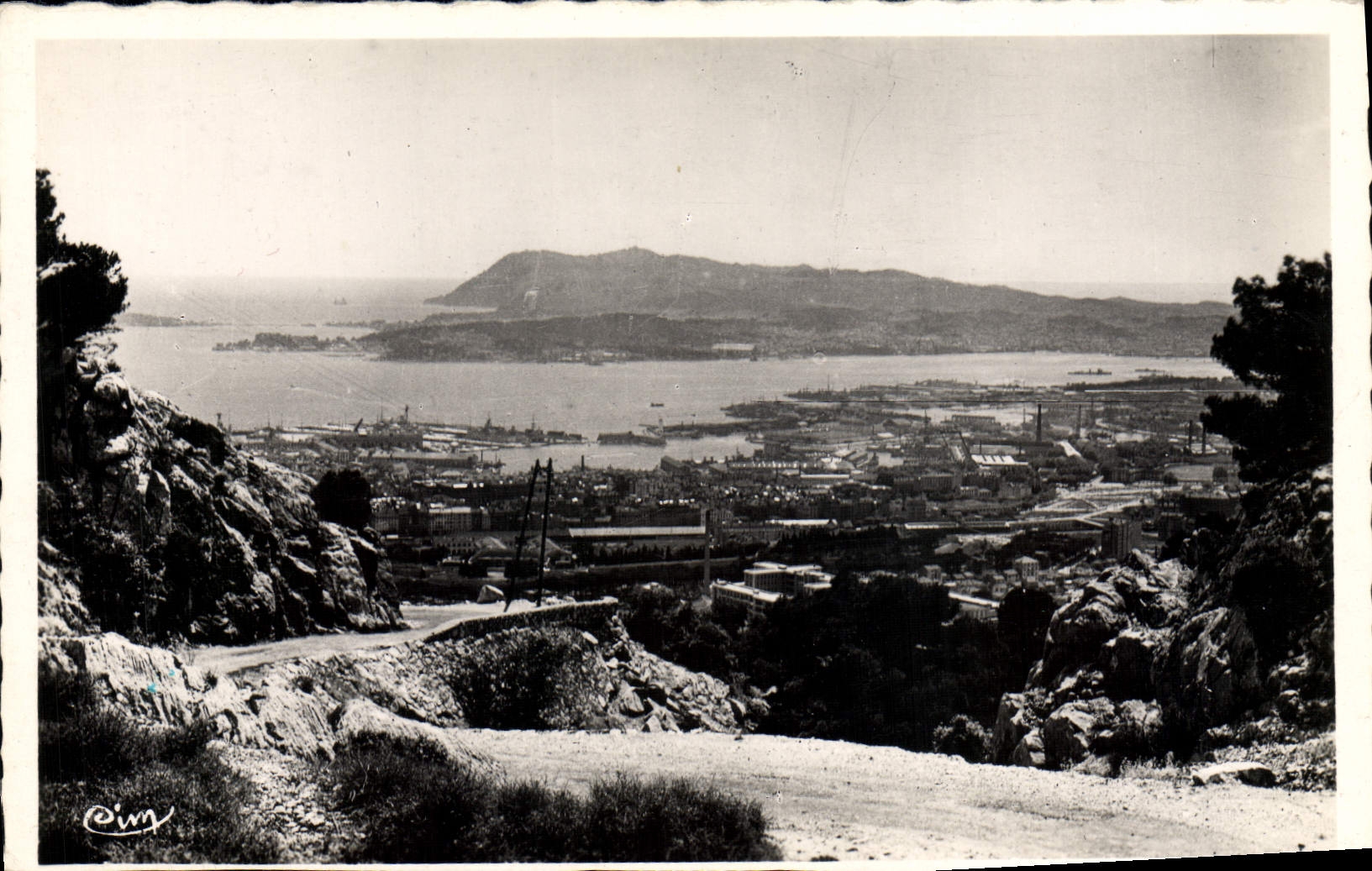 CPM Toulon Vue Generale Prise Du Faron