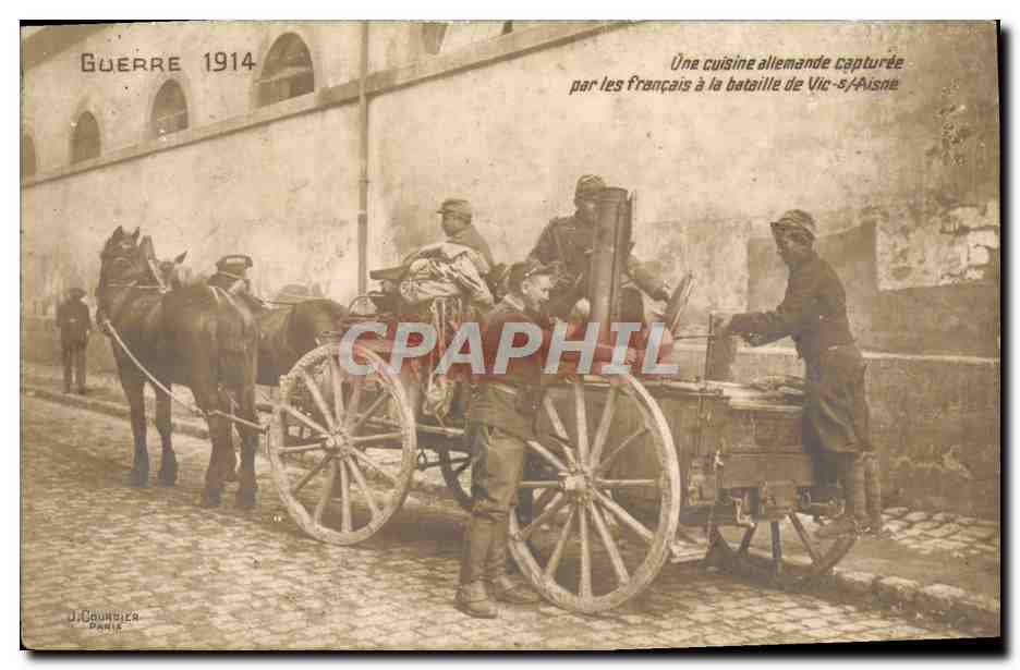 CPA Militaria Une cuisine allemande capturee par les francais a la bataille de Vic sur Aisne