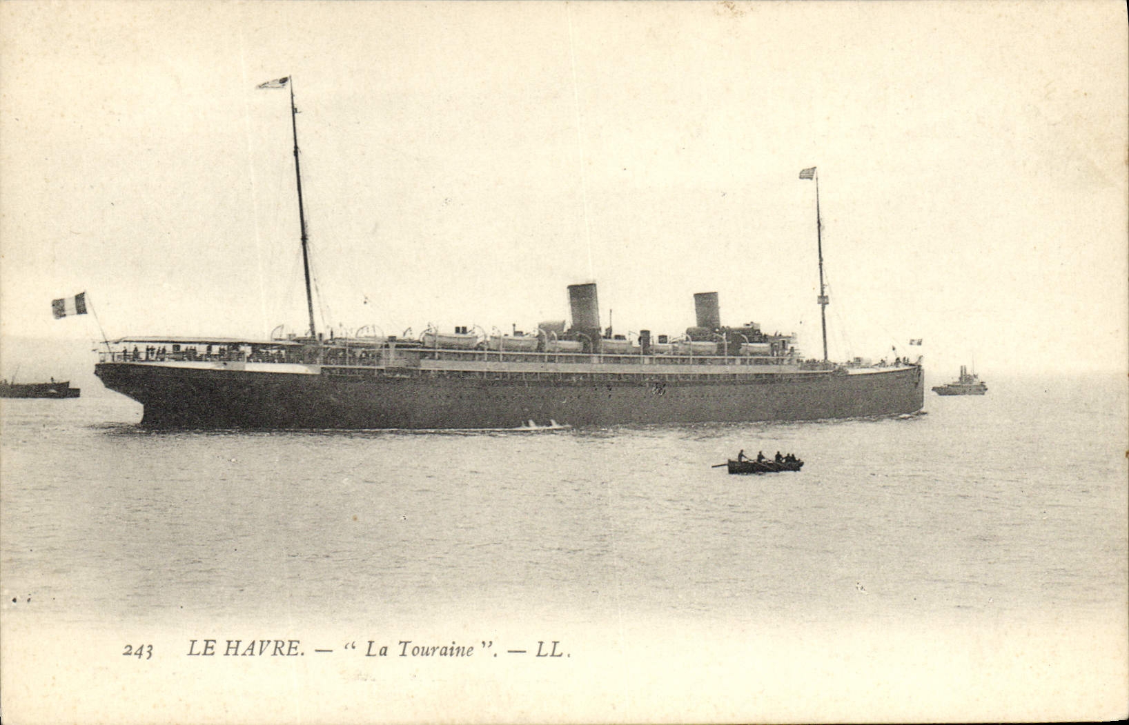 Le Havre — Le paquebot "La Touraine" — LL.