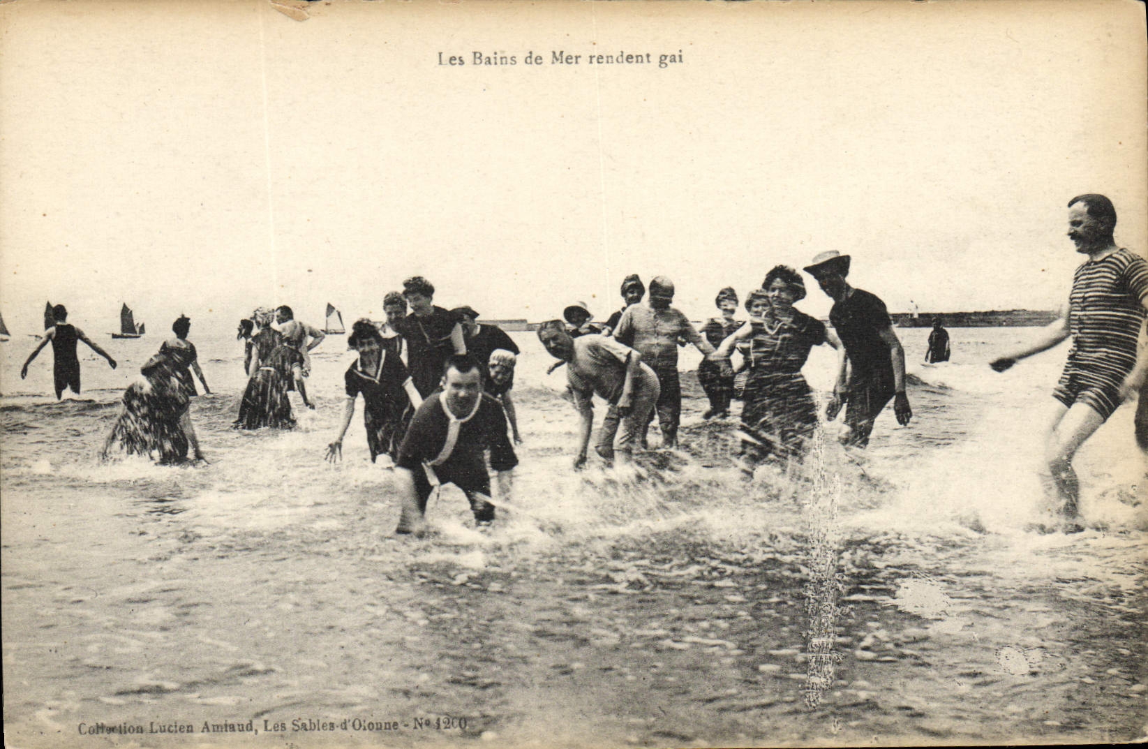 Les Bains de Mer rendent gai — Les Sables-d'Olonne — Collection Lucien Amaud, N° 1320