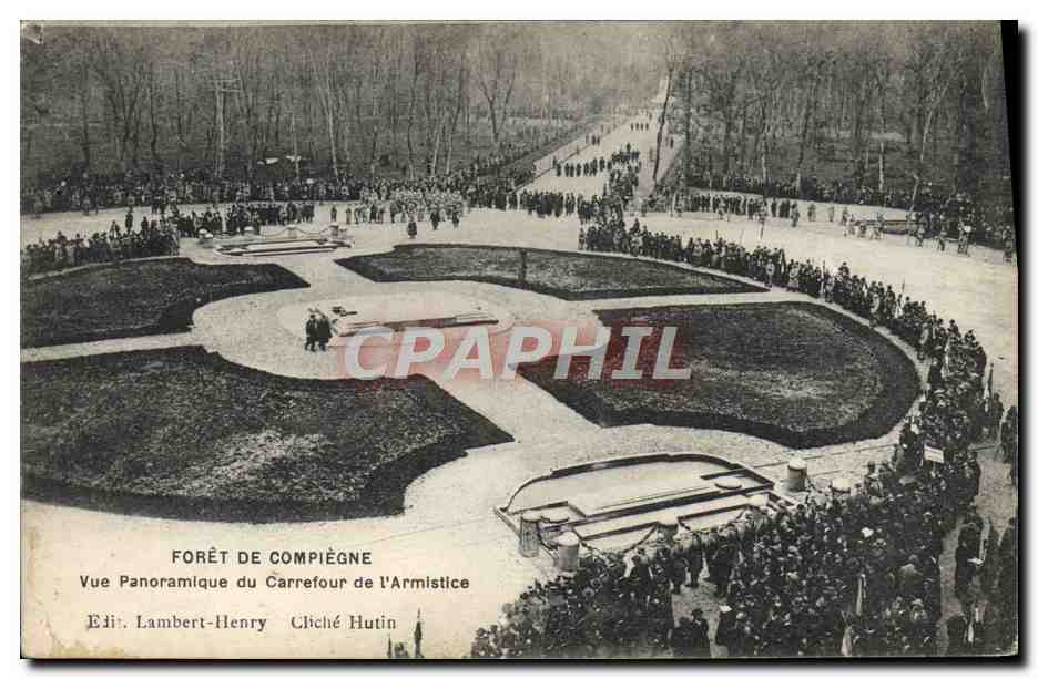 CPA Militaria Foret de Compiegne Vue panoramique du carrefour de l'armistice 