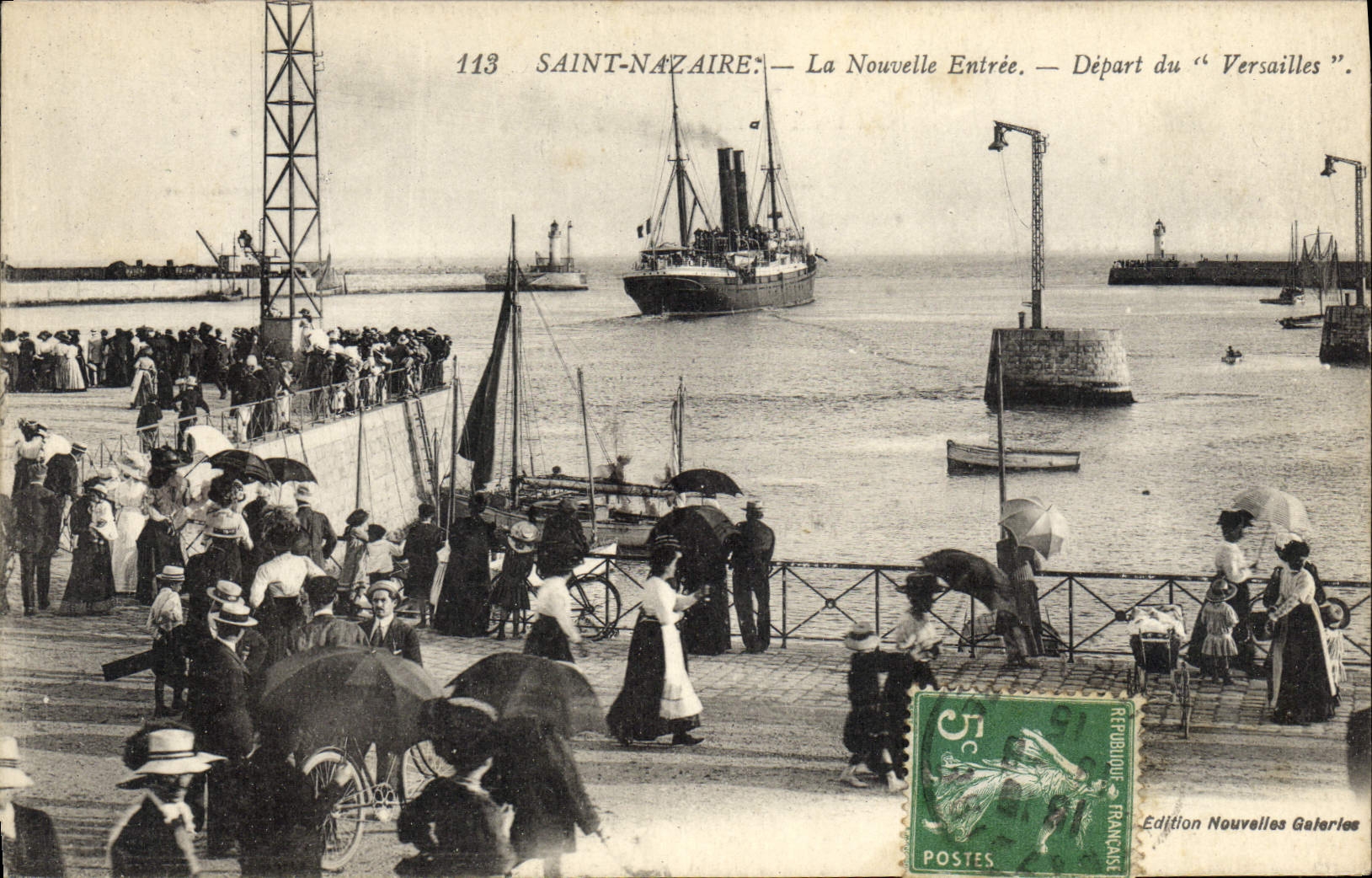 Saint-Nazaire — La Nouvelle Entrée — Départ du "Versailles" — Édition Nouvelles Galeries