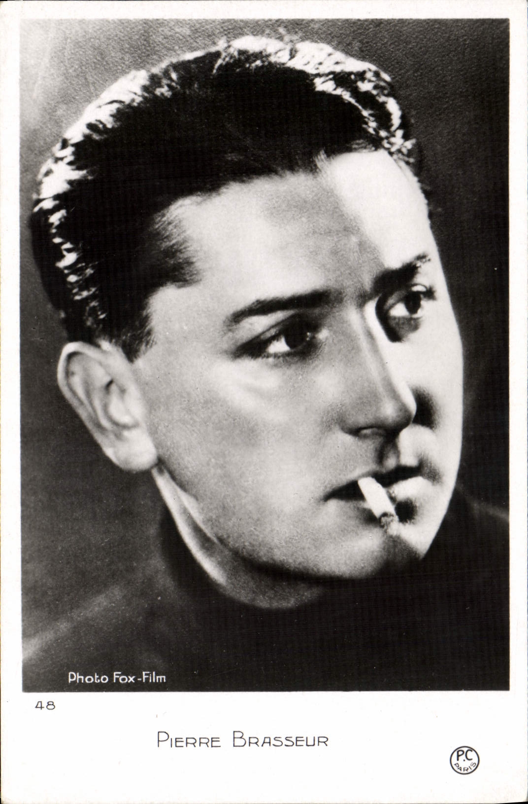 CPM Cinema Pierre Brasseur Tabac Cigarette