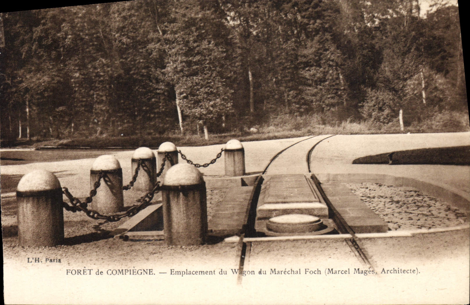 Forêt de Compiègne — Emplacement du Wagon du Maréchal Foch (Marcel Magès, Architecte)