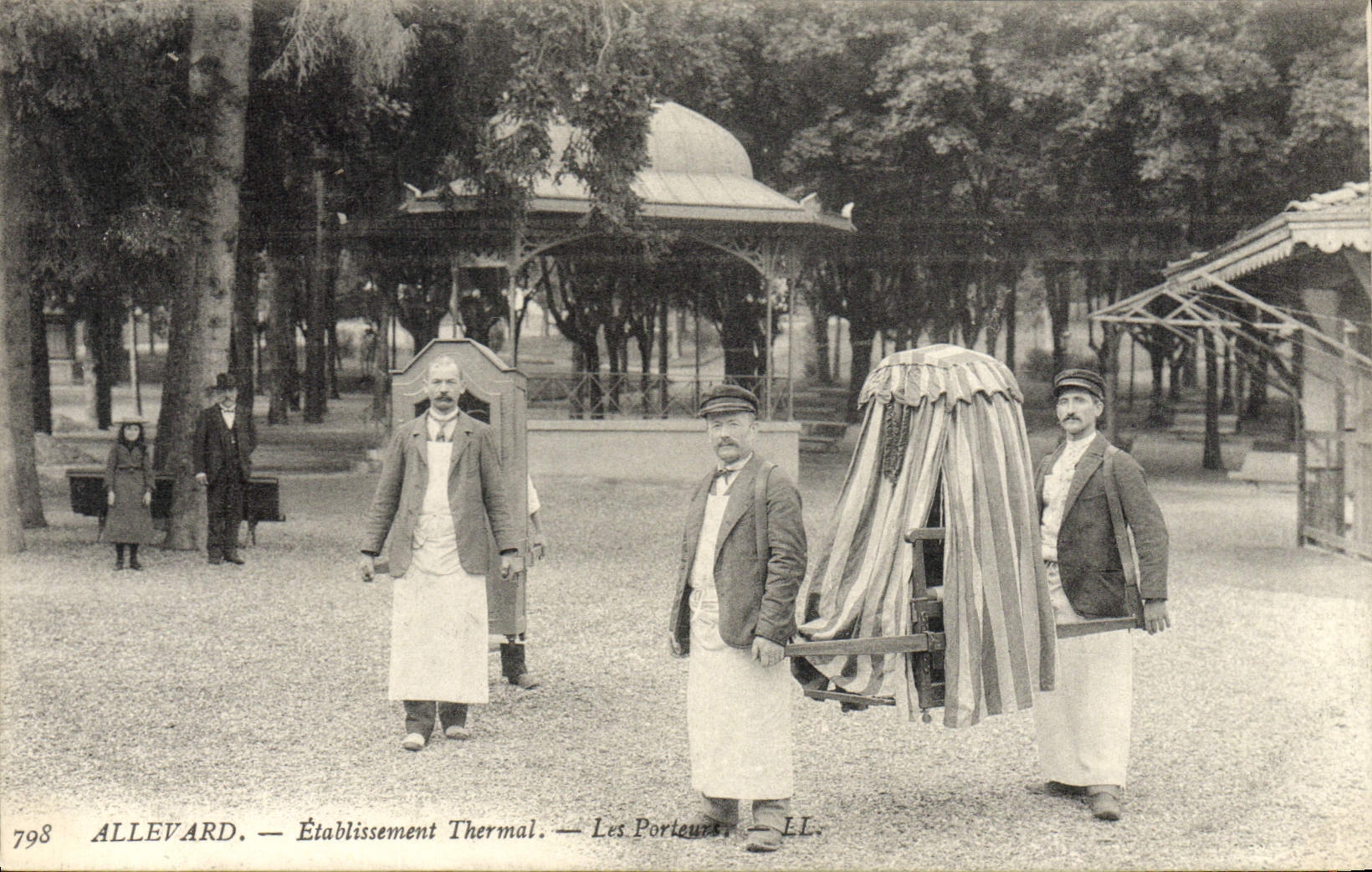Allevard — Établissement Thermal — Les Porteurs — LL.