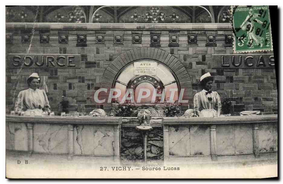 CPA Thermalisme Vichy Source Lucas 