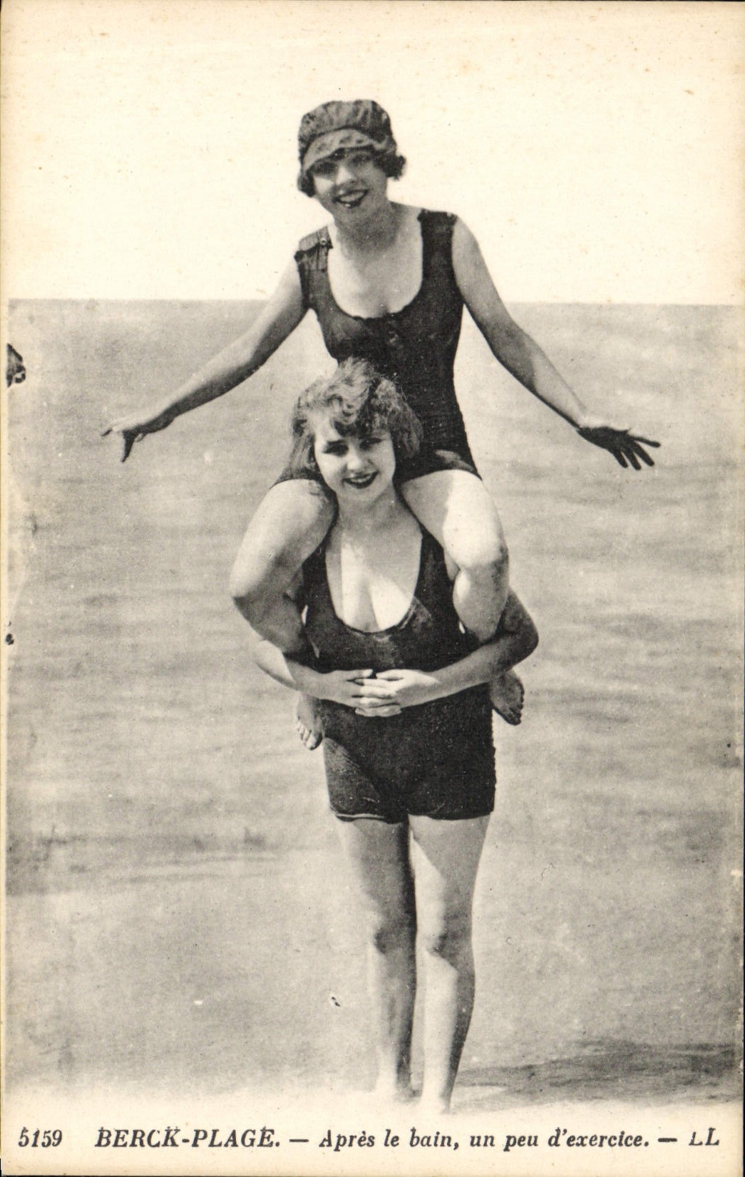 Berck-Plage — Après le bain, un peu d'exercice — LL