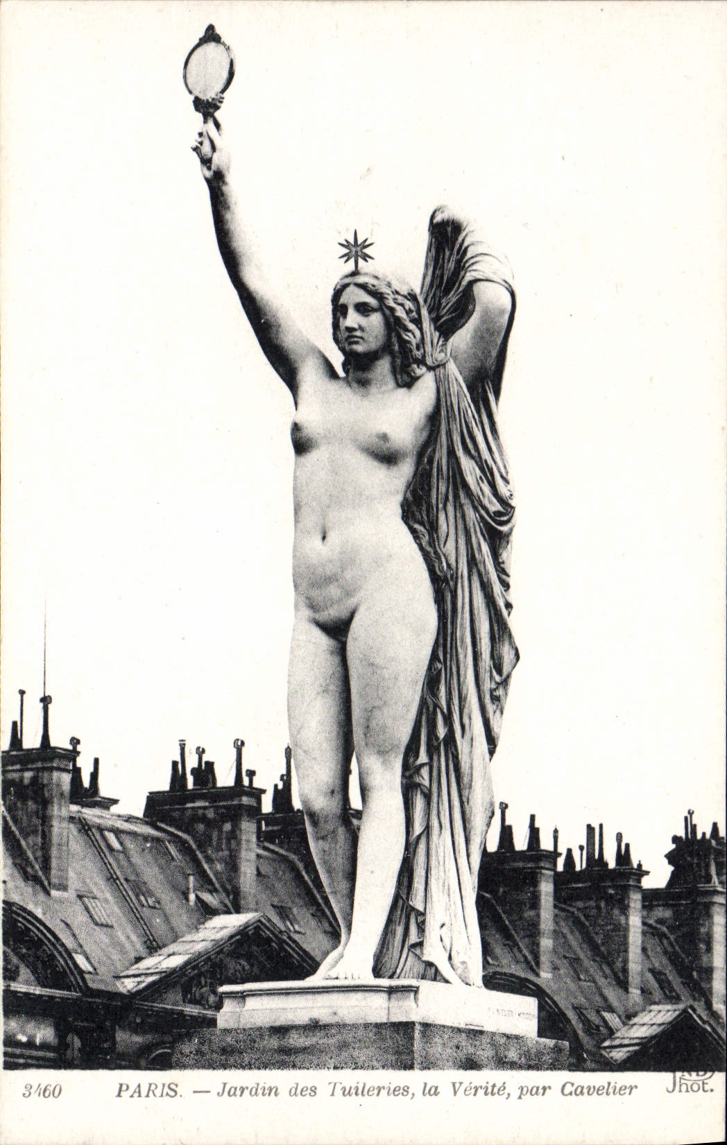 CPA Paris Jardin des Tuileries La Verite par Cavelier 