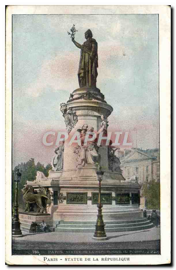 CPA Paris Statue De La Republique
