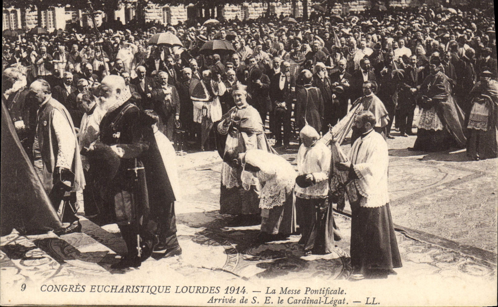 Congrès Eucharistique Lourdes 1914 — Arrivée de S.E. le Cardinal-Légat