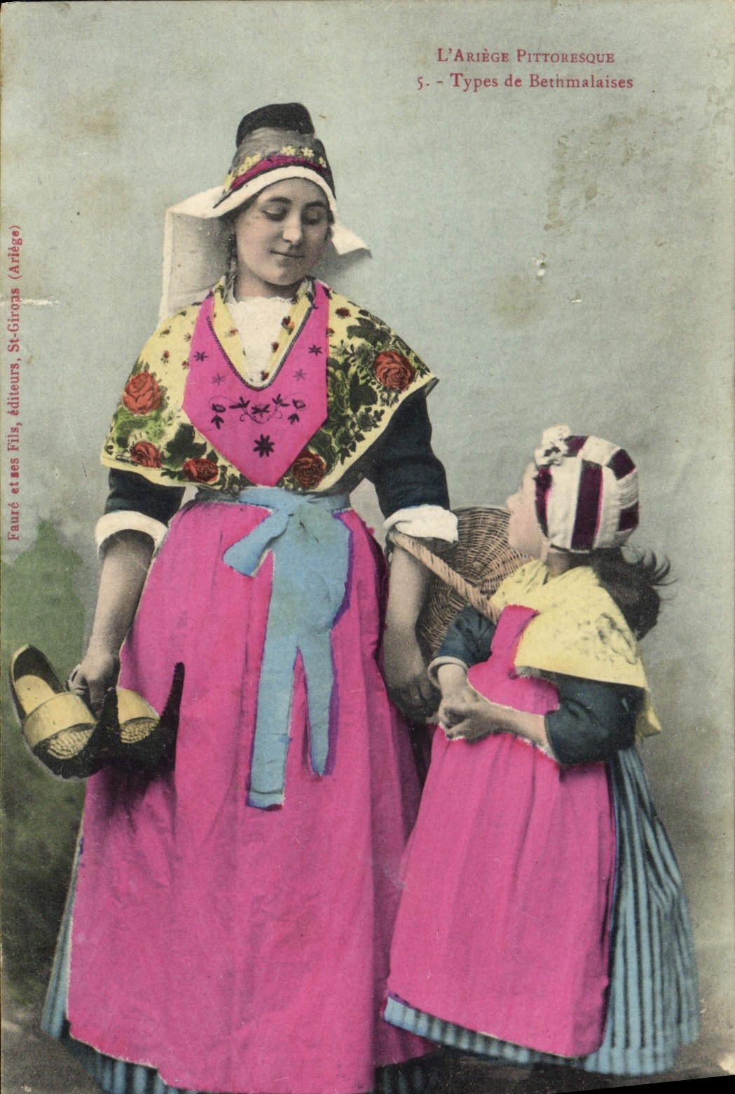 CPA Folklore Ariege Types de Bethmalaises 