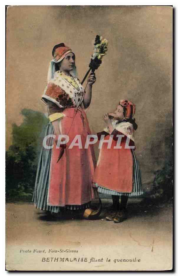 CPA Folklore Bethmalaise filant la quenouille Enfant 
