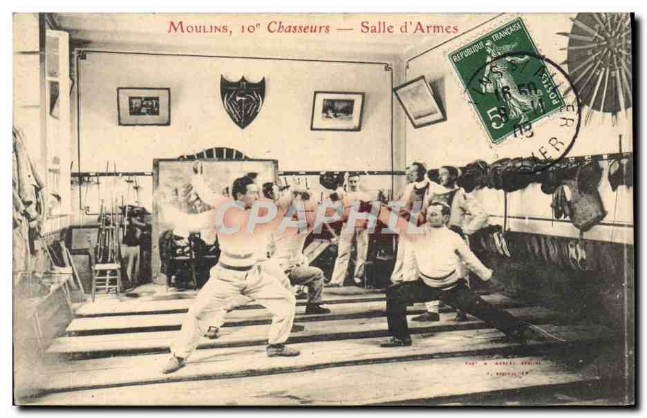 Moulin, 10° Cazadores — Sala de Armas