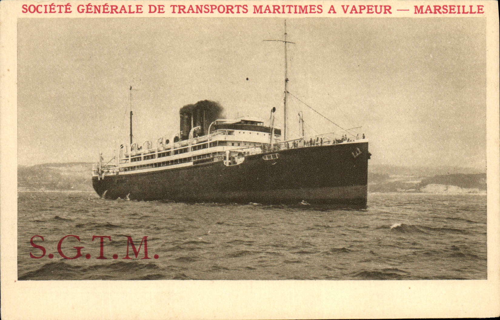 Navire à vapeur de la Société Générale de Transports Maritimes à Vapeur — Marseille