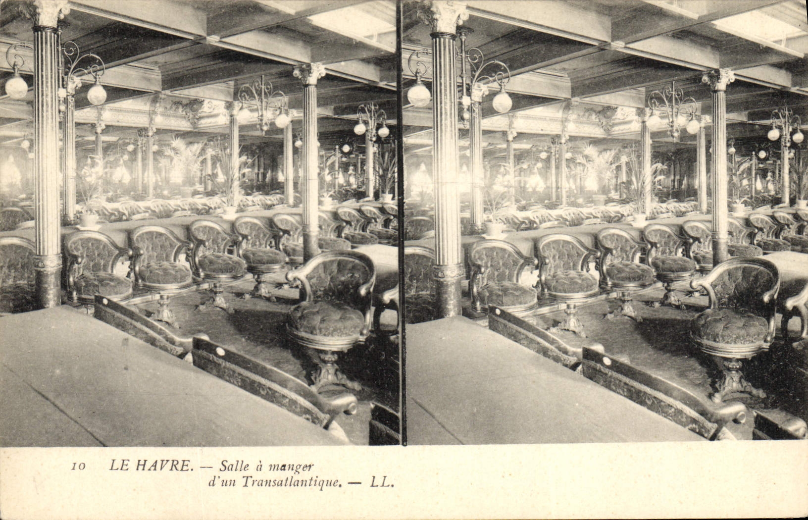 CPA Bateau Paquebot Salle a manger d'un transatlantique 