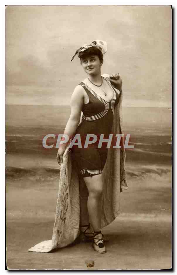 Femme en maillot de bain — plage — Laboration Belge