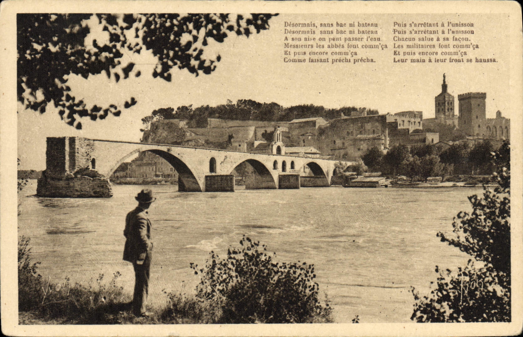 CPA Avignon Le pont St Benezet et le Rhone