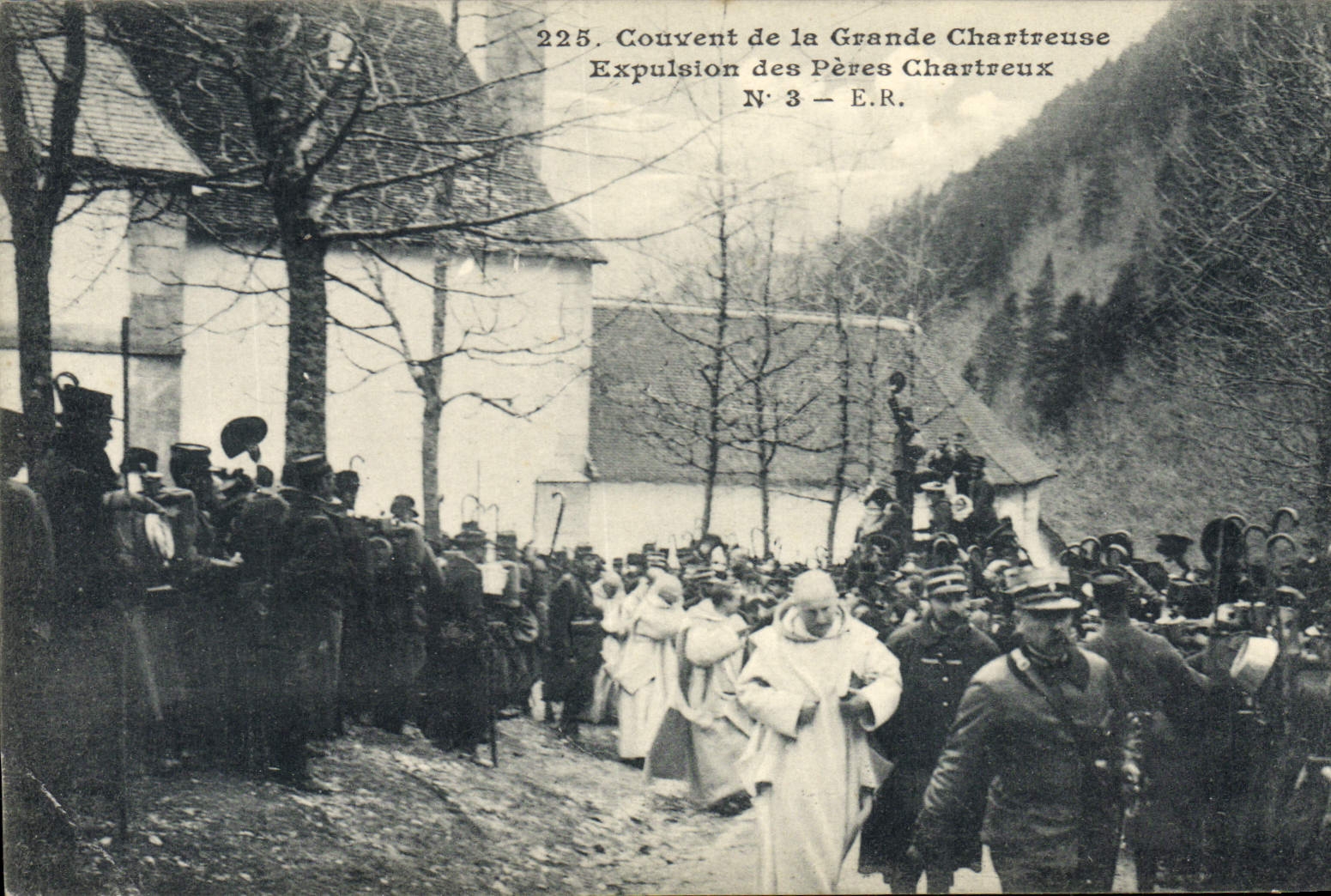 Couvent de la Grande Chartreuse — Expulsion des Pères Chartreux — Éditeur E.R., N° 3