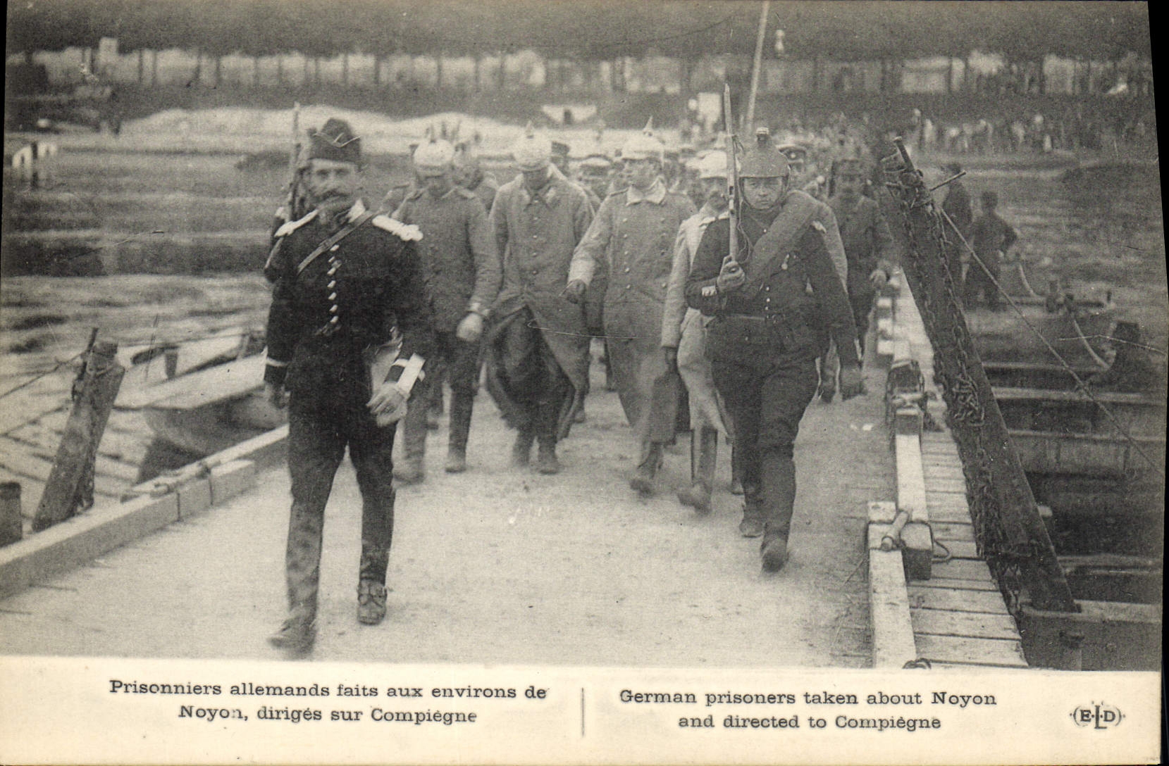 Prisonniers allemands faits aux environs de Noyon, dirigés sur Compiègne — E. Le Deley, imp. 127, bd Saint-Angel, Paris