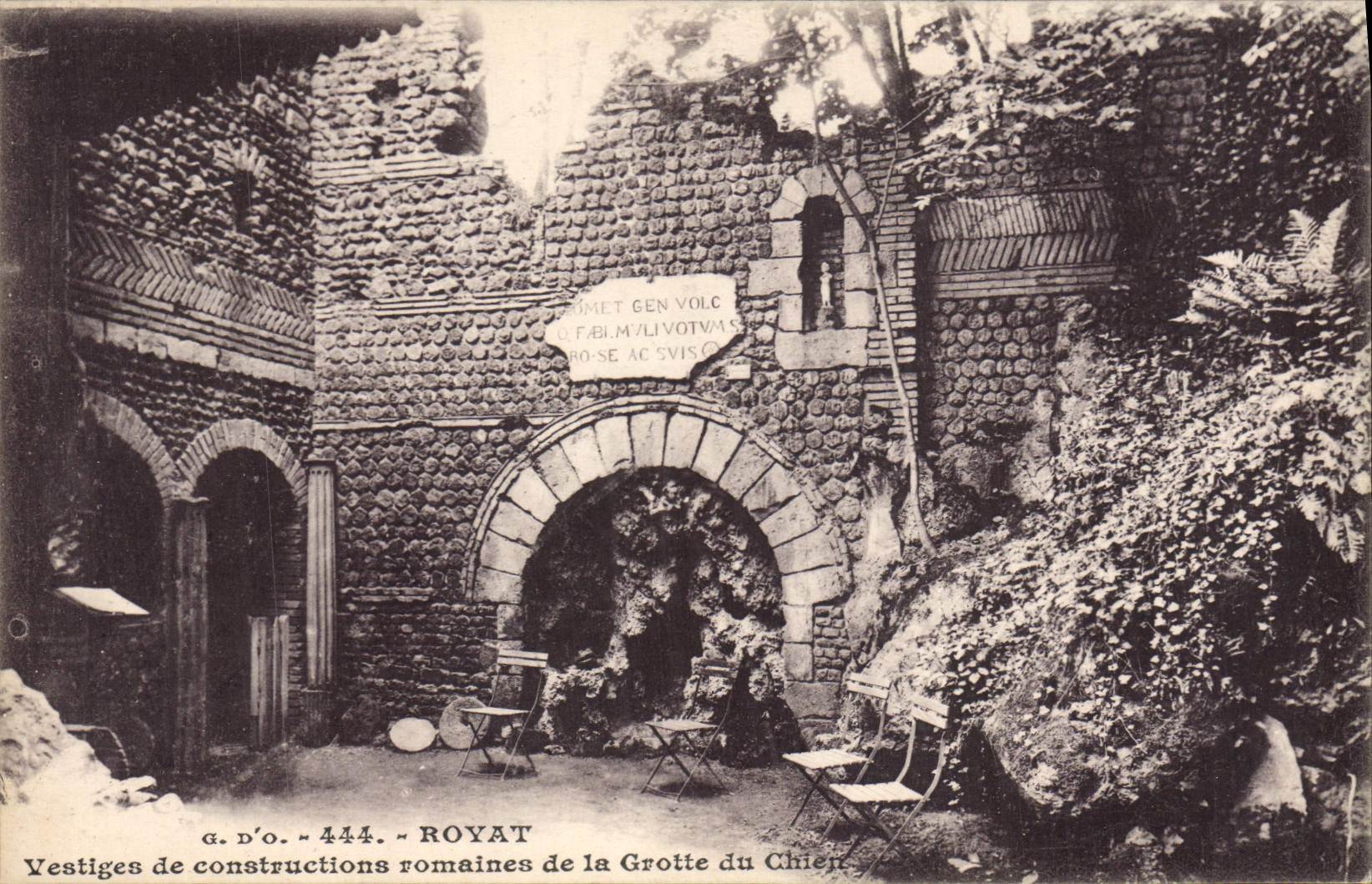 Grotte du Chien — Vestiges de constructions romaines — G. D'O. n° 444 — Royat