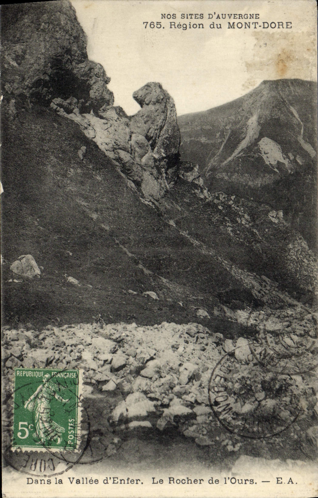 Vallée d'Enfer — Le Rocher de l'Ours — E.A. — Nos Sites d'Auvergne 765 — Région du Mont-Dore