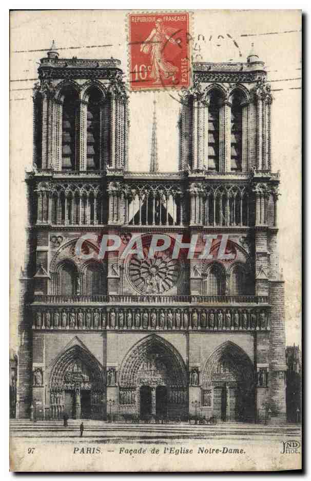 CPA Paris Facade de L'Eglise Notre Dame