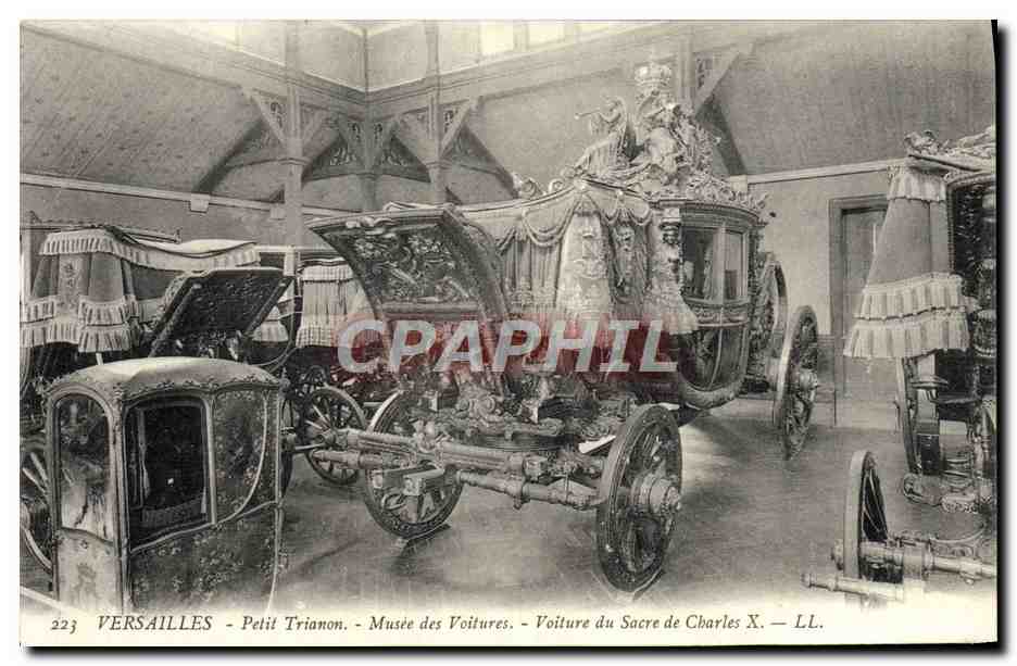 Versailles - Petit Trianon - Musée des Voitures - Voiture du Sacre de Charles X - LL.