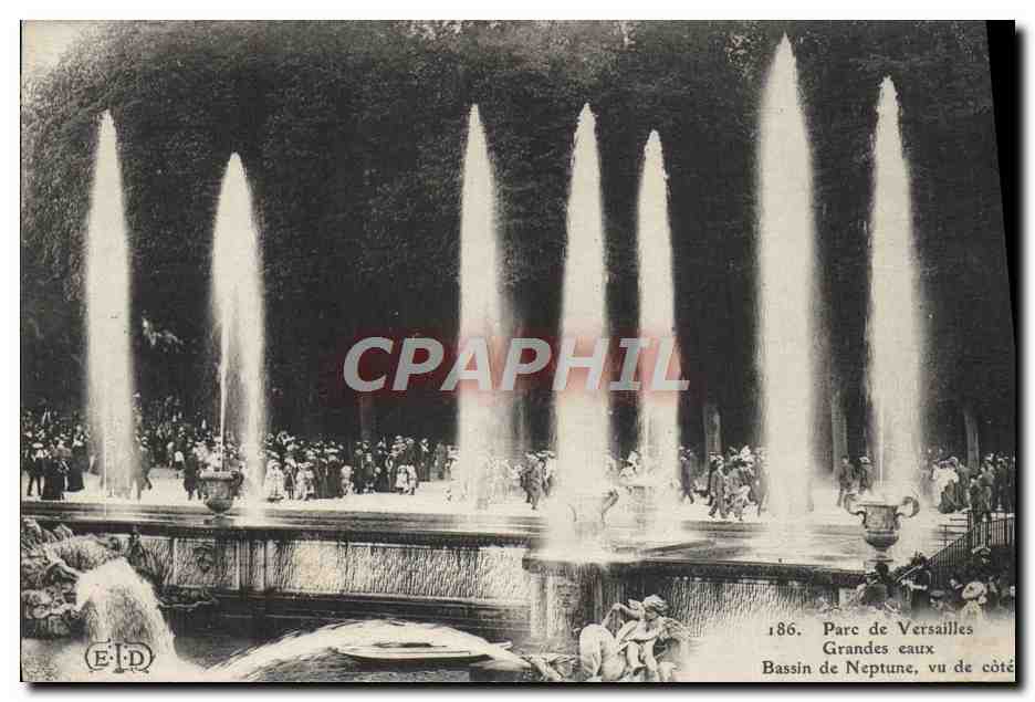 CPA Parc de Versailles Grandes eaux Bassin de Neptune