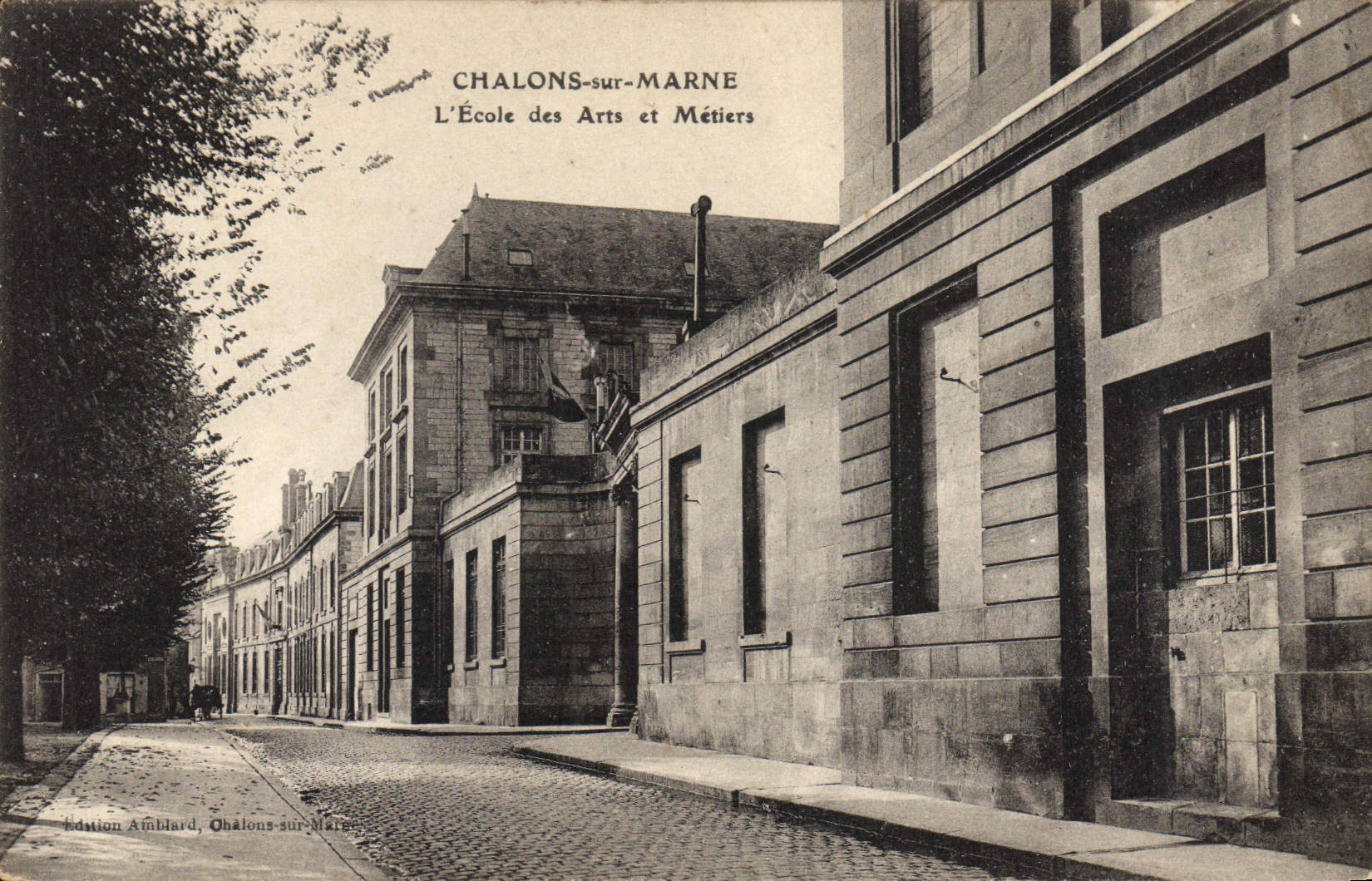 CPA Ecole des Arts et Metiers Chalons sur Marne 