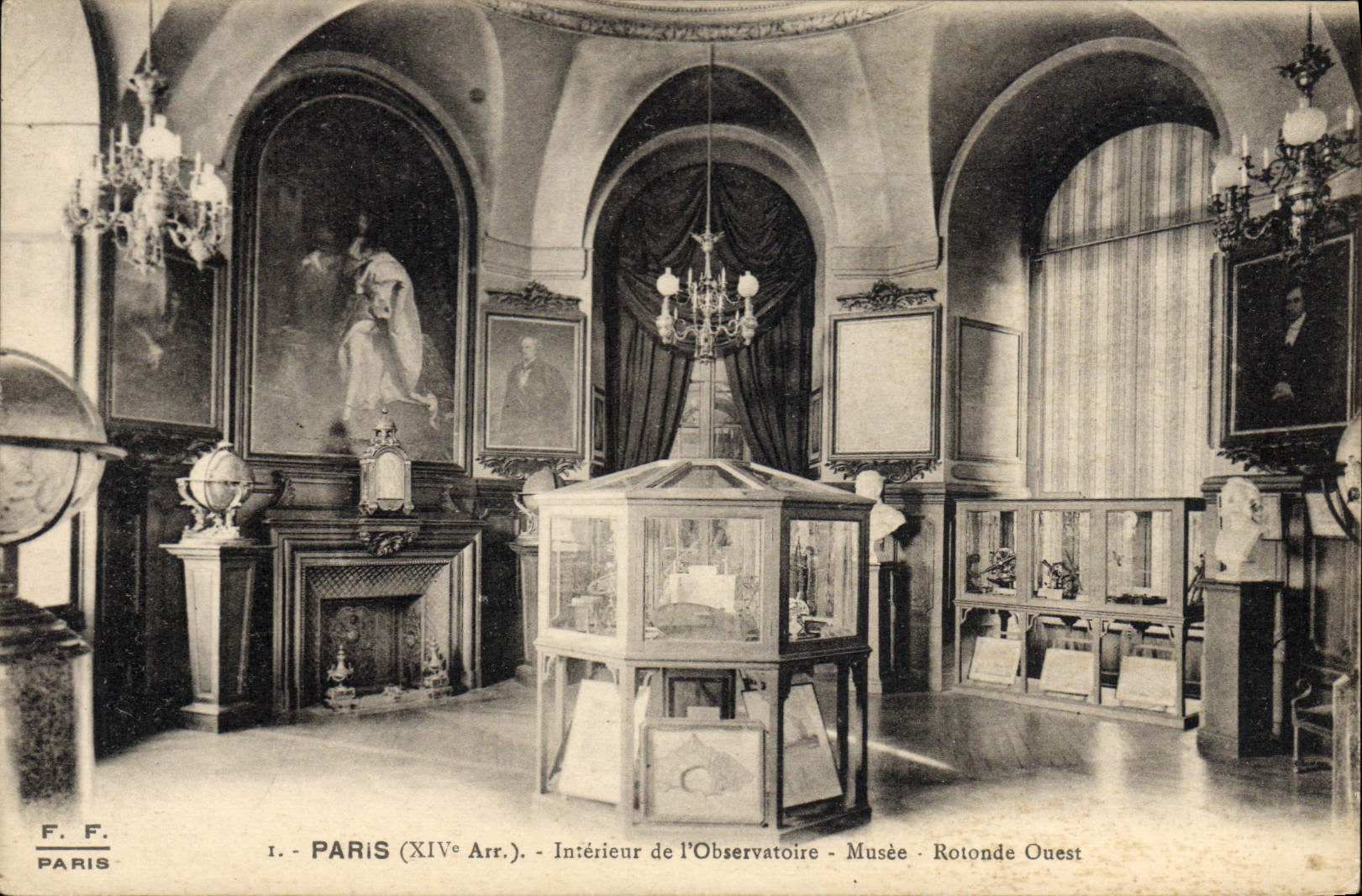 Paris (XIVe Arr.) - Intérieur de l'Observatoire - Musée - Rotonde Ouest — F. F. Paris, n° I