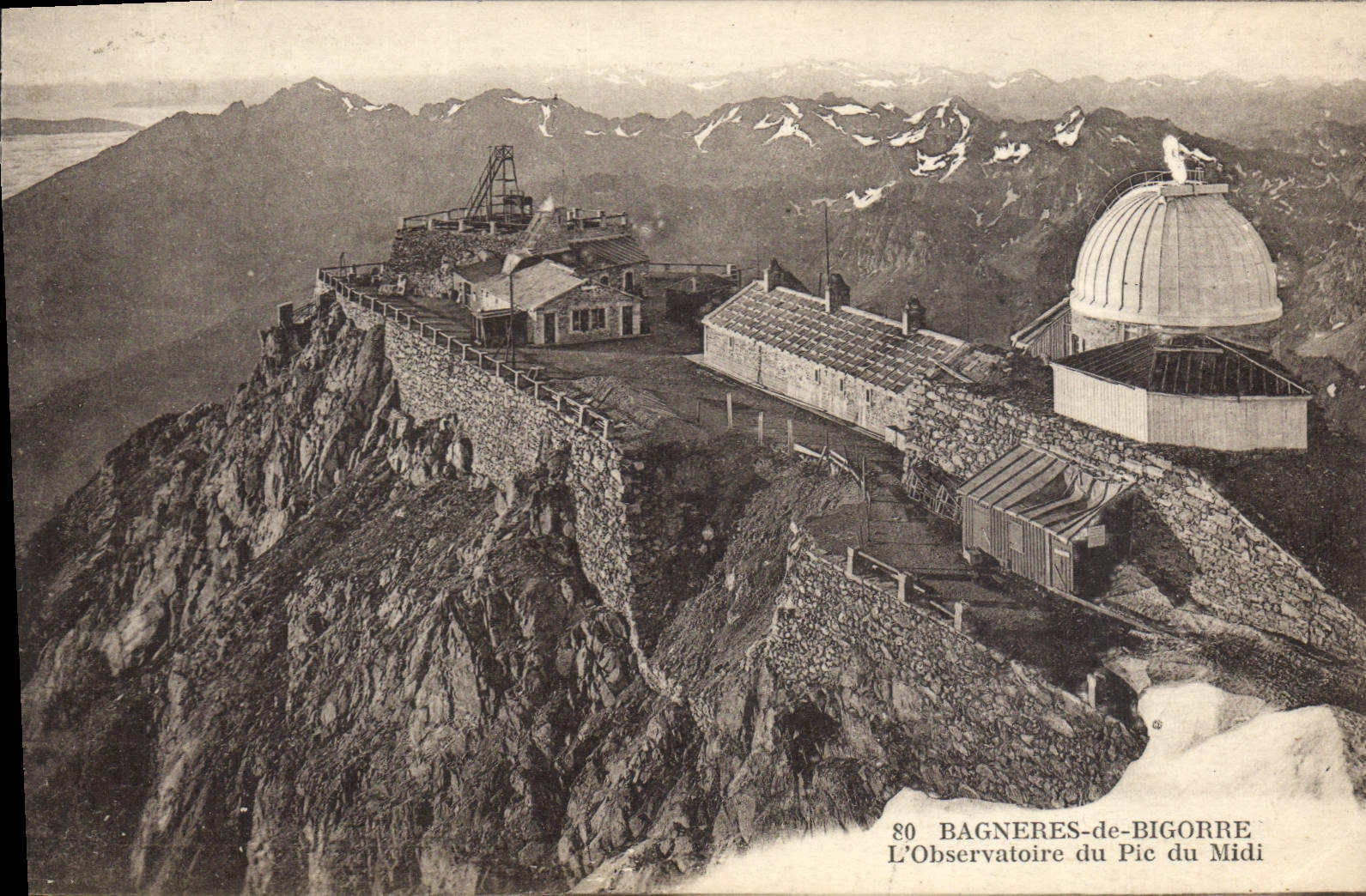 CPA Bagneres de Bigorre L'Observatoire du Pic du Midi
