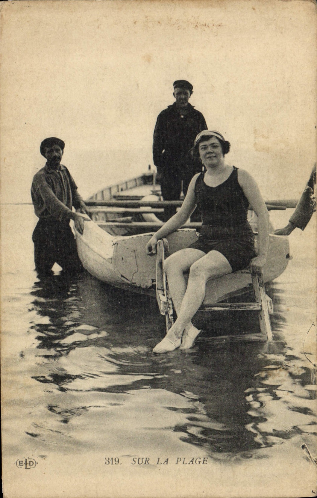 Sur la plage — 319 — Éditeur ELD