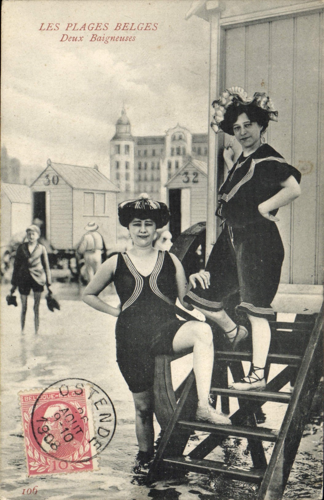 De Belgische Stranden — Twee Badende vrouwen — Th. van den Heuvel, uitgever, n° 106
