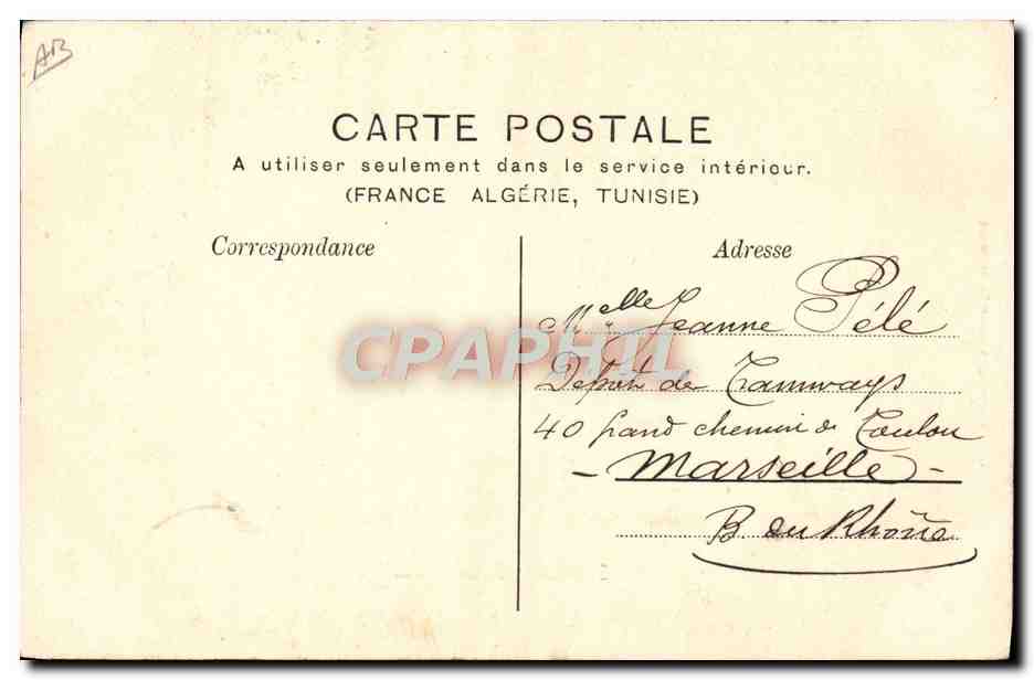 CPA Folklore Pyrenees Orientales Catalanes travaillant a la broderie — Verso
