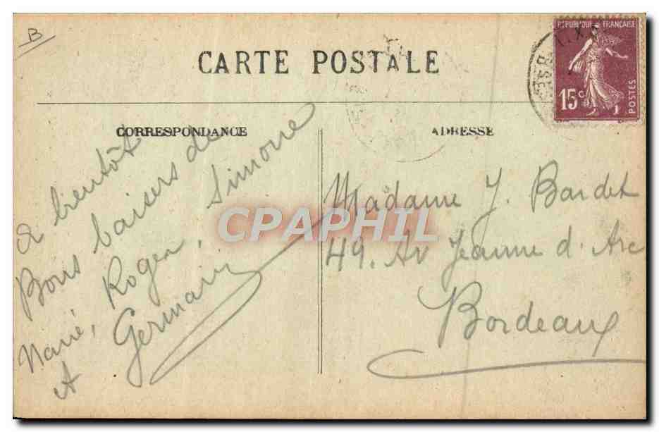 CPA Folklore Pyrenees Sandaliere et porteuse d'eau — Verso