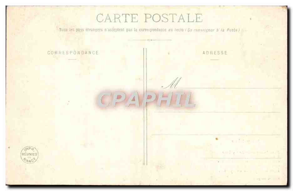 Jeune femme en costume de Cythère — Édition Bergeret — Reverso