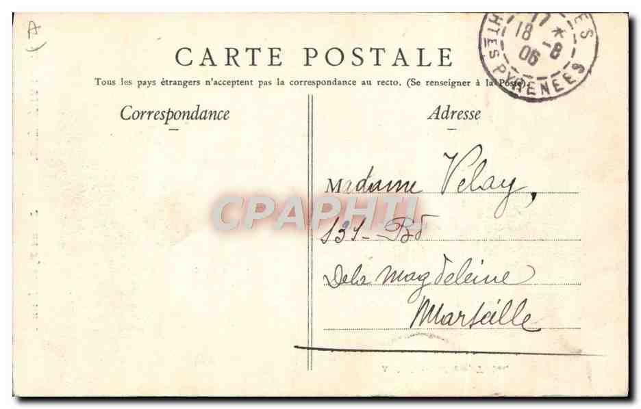 CPA Folklore Pyrenees Jeune pyreneenne — Verso