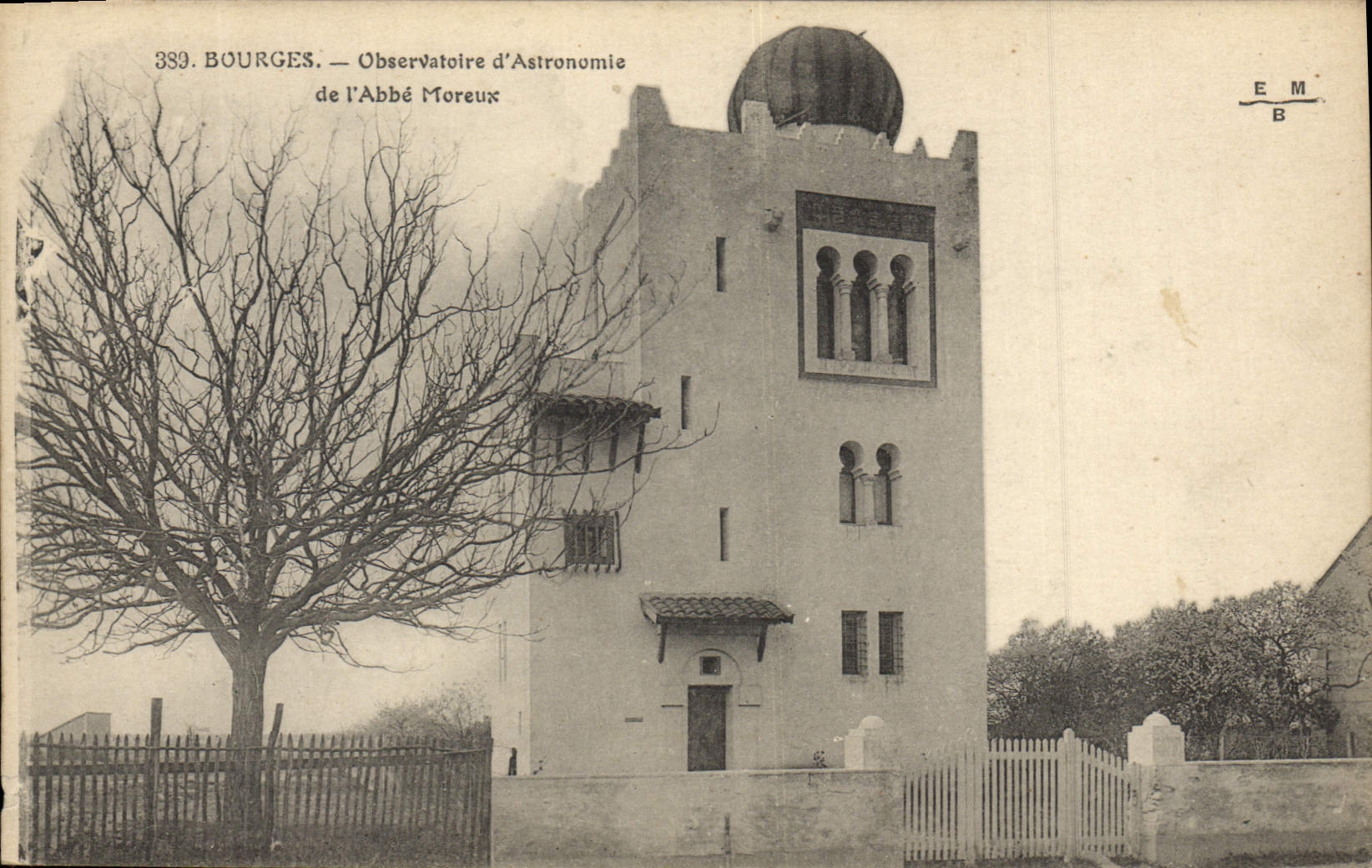 CPA Astronomie Bourges Observatoire d'astronomie de l'abbe Moreux 