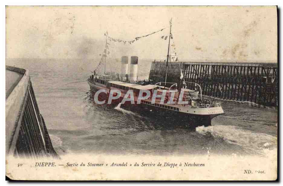 Dieppe — Sortie du Steamer « Arundel » du Service de Dieppe à Newhaven