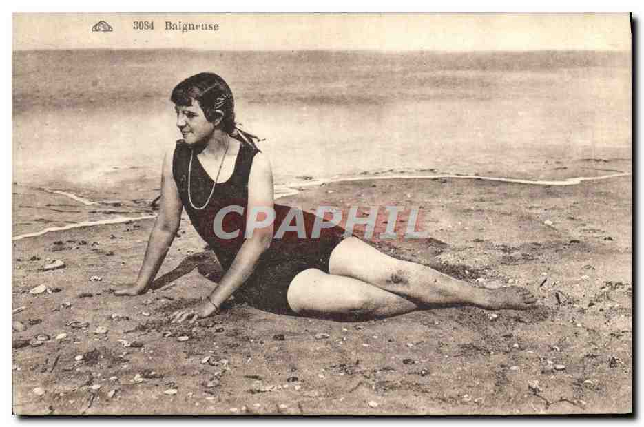 Baigneuse — plage — éditeur : Arts Photographiques, Strasbourg, n° 3084