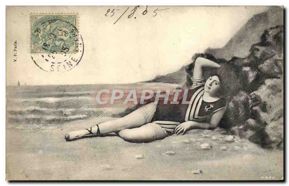 Femme en maillot de bain — plage rocheuse — V. E. Paris, n° 4447