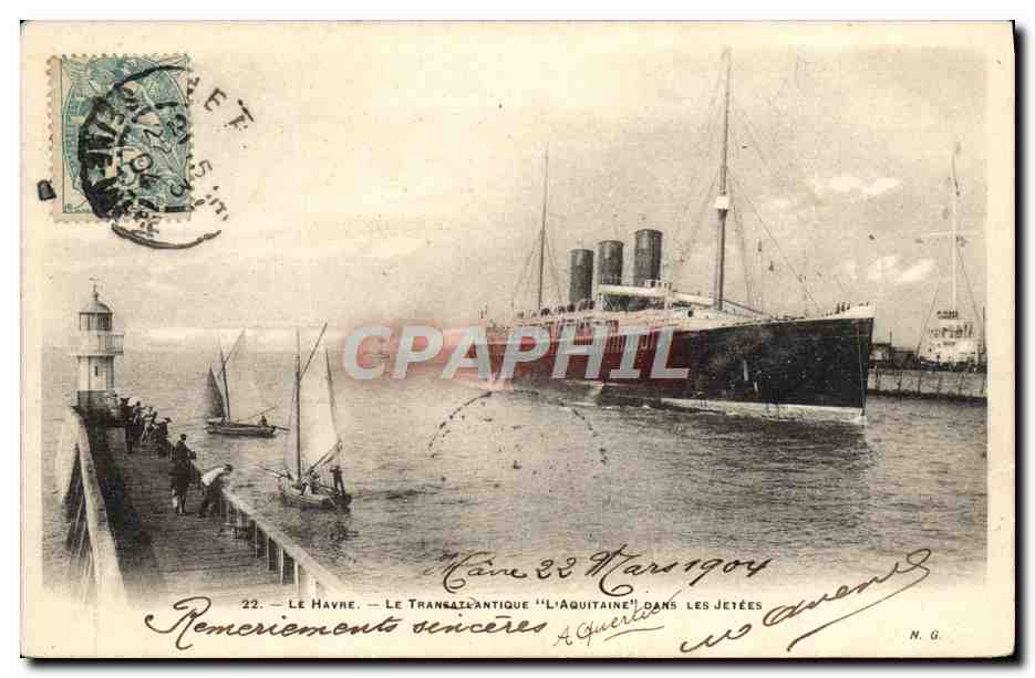 Le Havre — Le Transatlantique "L'Aquitaine" dans les jetées — N.G. n°22