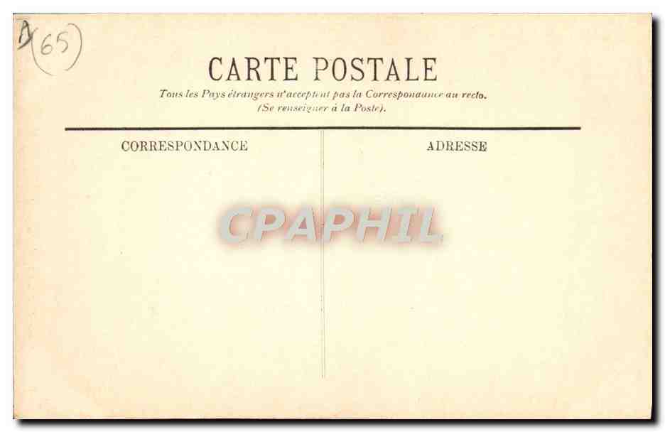 CPA Folklore Pyrenees Montagnards allant a l'eglise Femmes — Verso