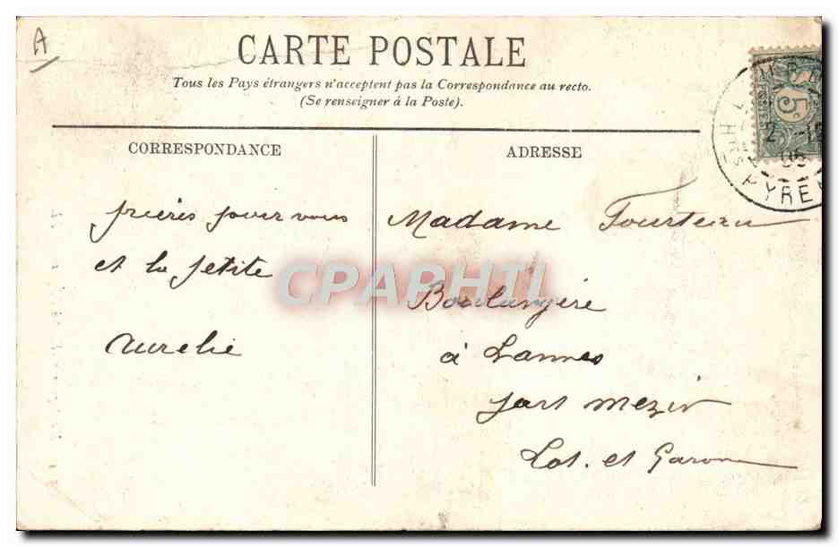 CPA Folklore Pyrenees Montagnards allant a l'eglise  — Verso