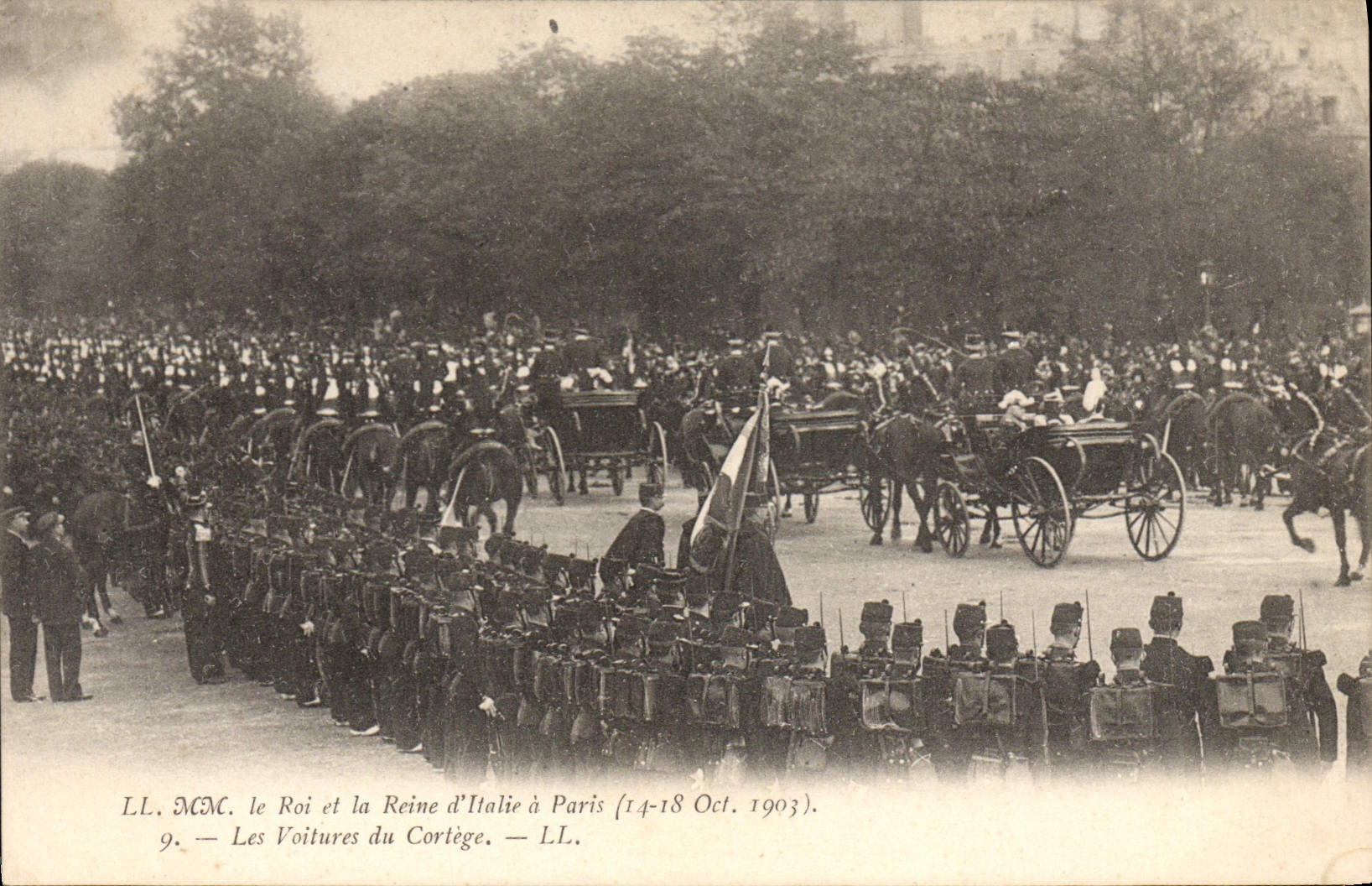 Le Roi et la Reine d'Italie à Paris — 14-18 Oct. 1903 — LL. — N°9 — Les Voitures du Cortège.