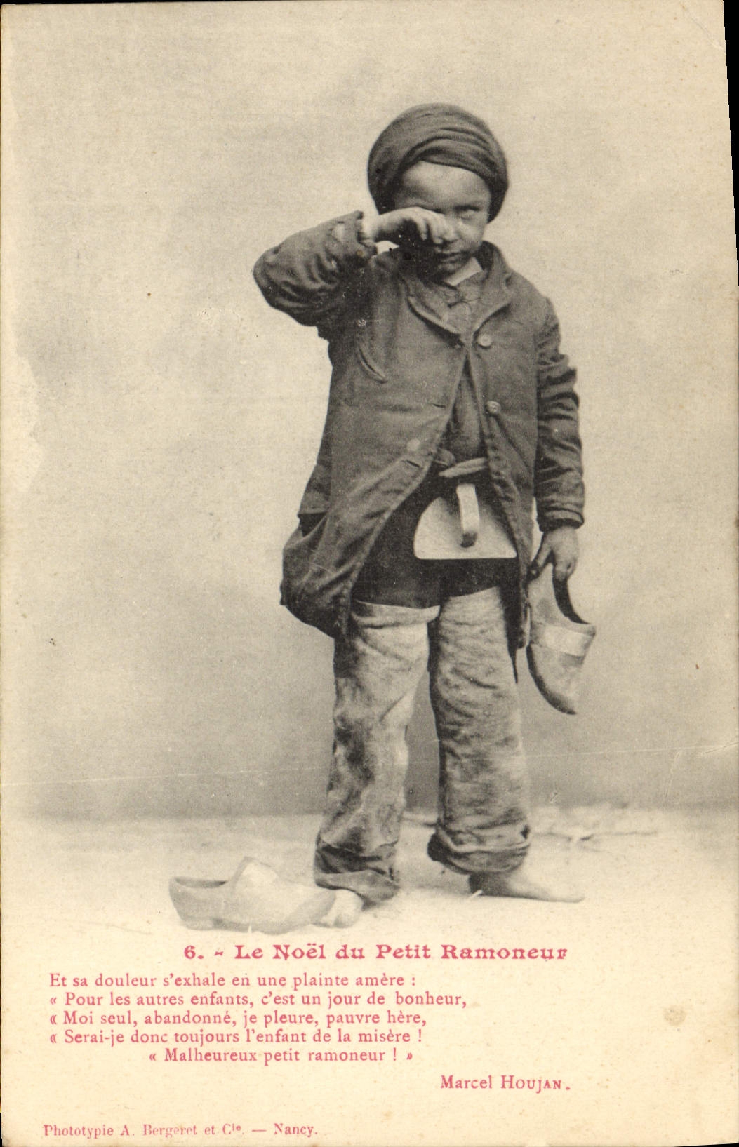 CPA Fantaisie Le Noel du petit Ramoneur Enfant
