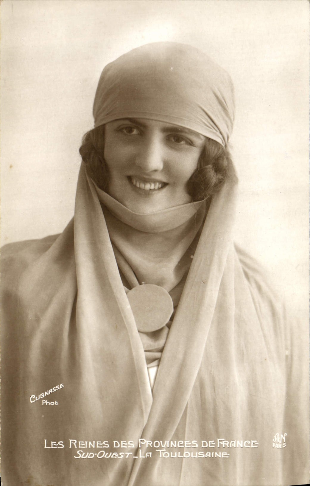 La Toulousaine — Les Reines des Provinces de France — Cugnasse Phot, Paris