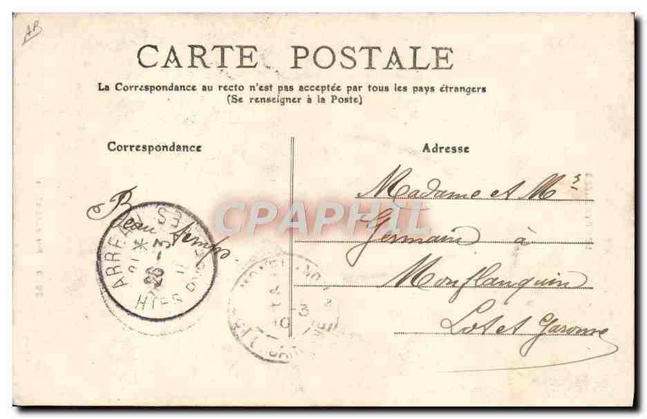 CPA Pyrenees Porteuse d'eau Folklore  — Verso