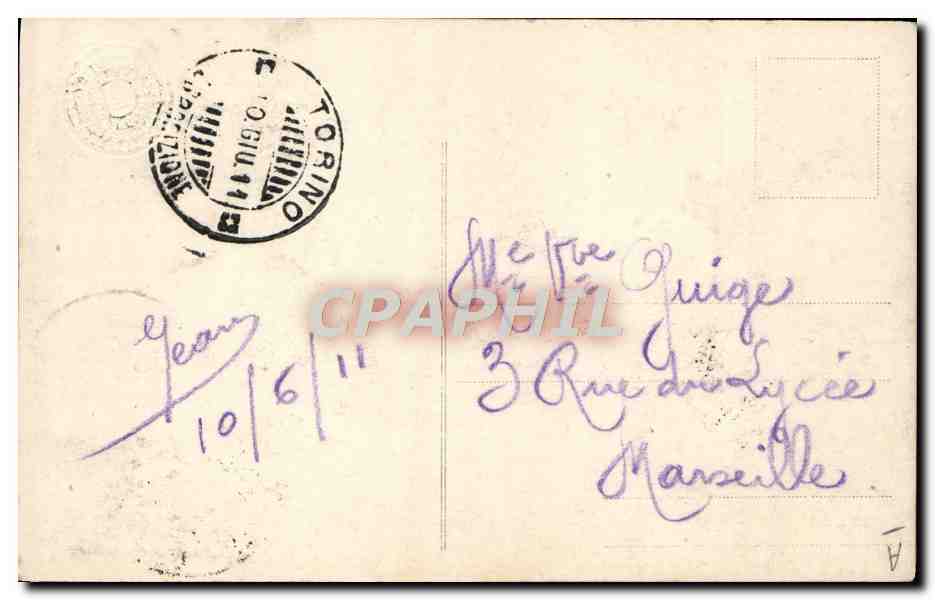 Jeune femme en robe de soirée — Torino, Italie — éditeur VAT — Reverso